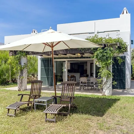 Heura Holiday home Biniancolla